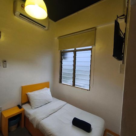The Serai Cottage Transit Hotel Kampong Gong Badak Kamer foto